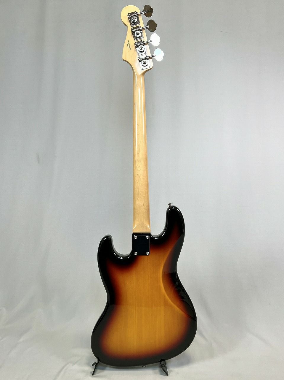 FenderMadeinJapanTraditional60sJazzBass®,RosewoodFingerboard,3-ColorSunburst/裏