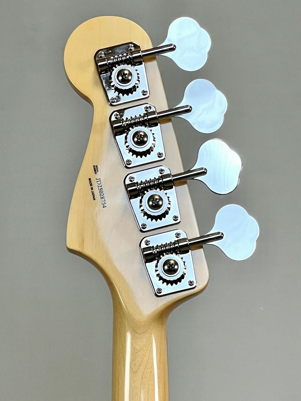 FenderMadeinJapanTraditional60sJazzBass®,RosewoodFingerboard,3-ColorSunburst/ヘッド裏