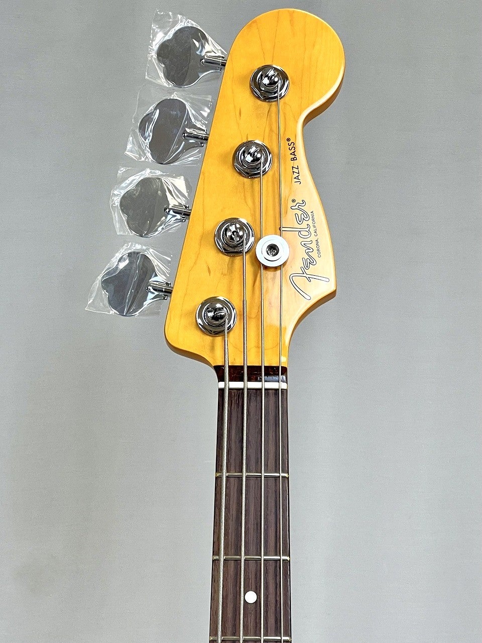 Fender American Professional II Jazz Bass® Rosewood Fingerboard 3-Color Sunburstヘッド表