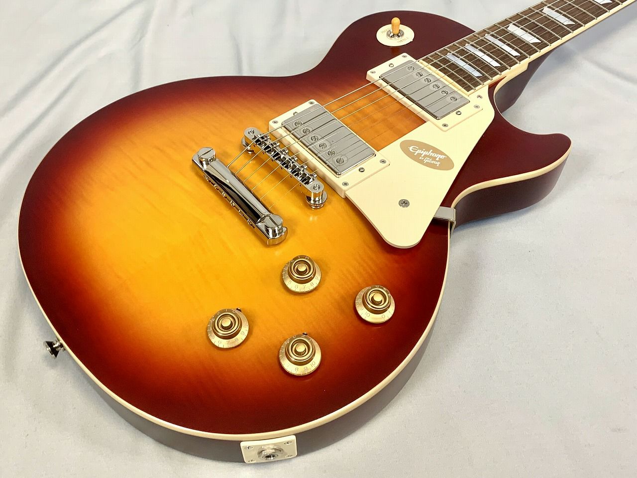 000000039122-01.jpg?size=l&w=