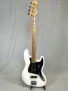 FenderPlayerIIJazzBass®,MapleFingerboard,PolarWhite