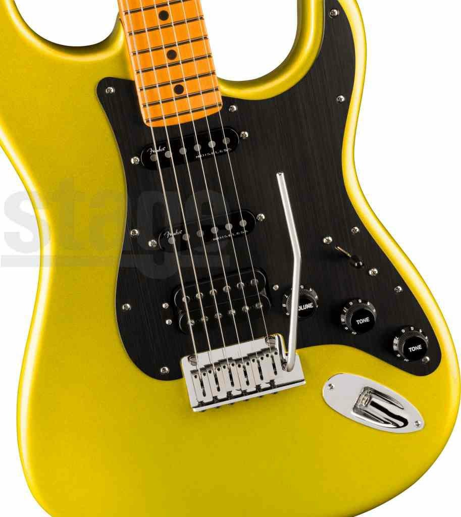 FenderAmericanUltraIIStratocaster®HSS,MapleFingerboard,SolarFlare
