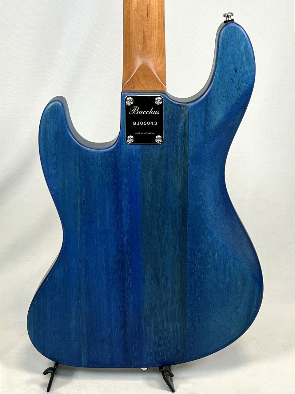 Bacchus WL4-STD33 RSM/M BLU-S