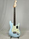 Fender Limited Edition Vintera® II Road Worn® '60s Stratocaster®, Rosewood Fingerboard, Sonic Blue 全体像