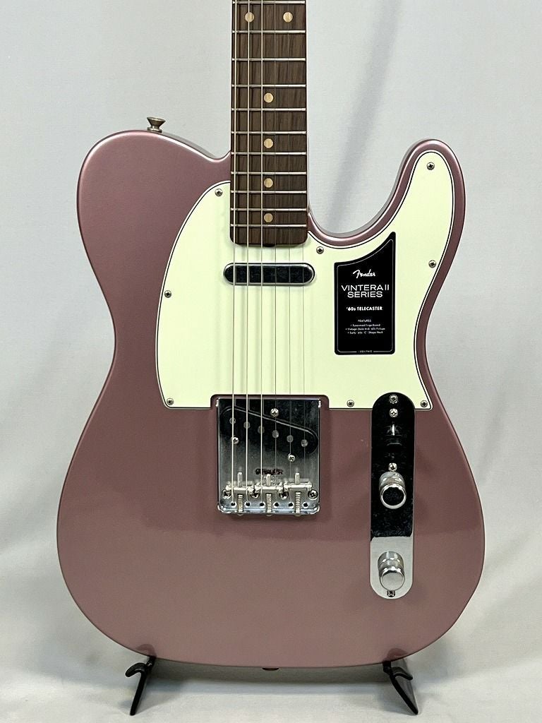  Fender Limited Edition Vintera® II Road Worn® '60s Telecaster®, Rosewood Fingerboard, Burgundy Mist Metallic ボディ前面