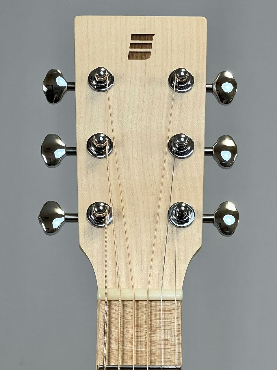 NAGI GUITARS shiro miniヘッド正面