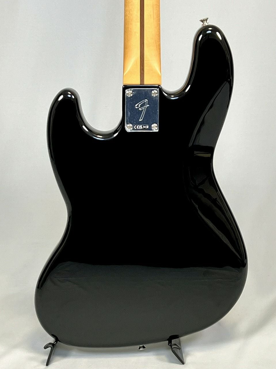 Fender Player II Jazz Bass®, Maple Fingerboard, Black裏