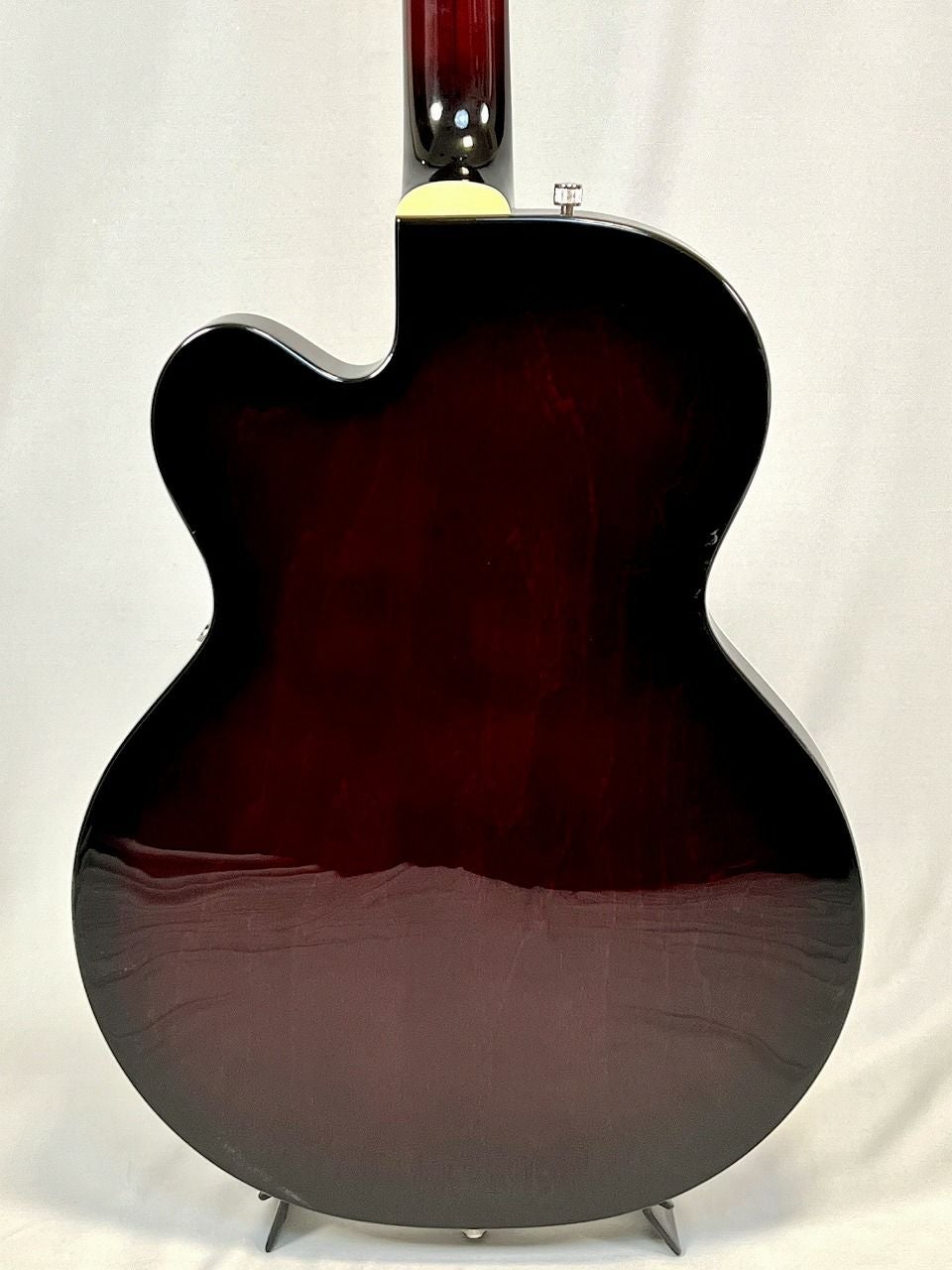 Gretsch G6119T-62 Vintage Select Limited Edition '62 Tennessean™ Hollow Body with Bigsby®ボディ裏