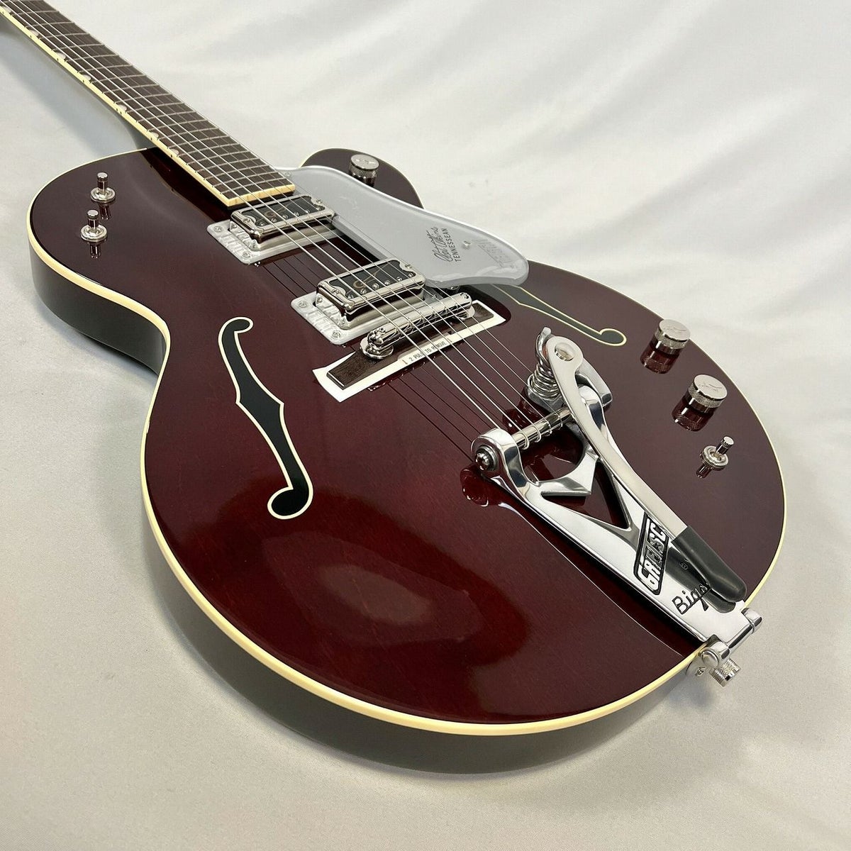 Gretsch G6119T-62 Vintage Select Limited Edition '62 Tennessean™ Hollow Body with Bigsby®