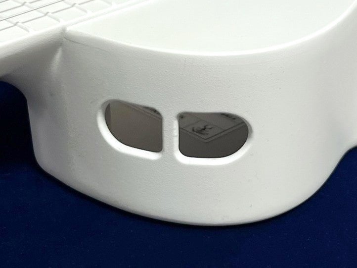 aNueNueLYRAFineTuneFiberGlassLFG-NW(NewWhite)ヘッド裏