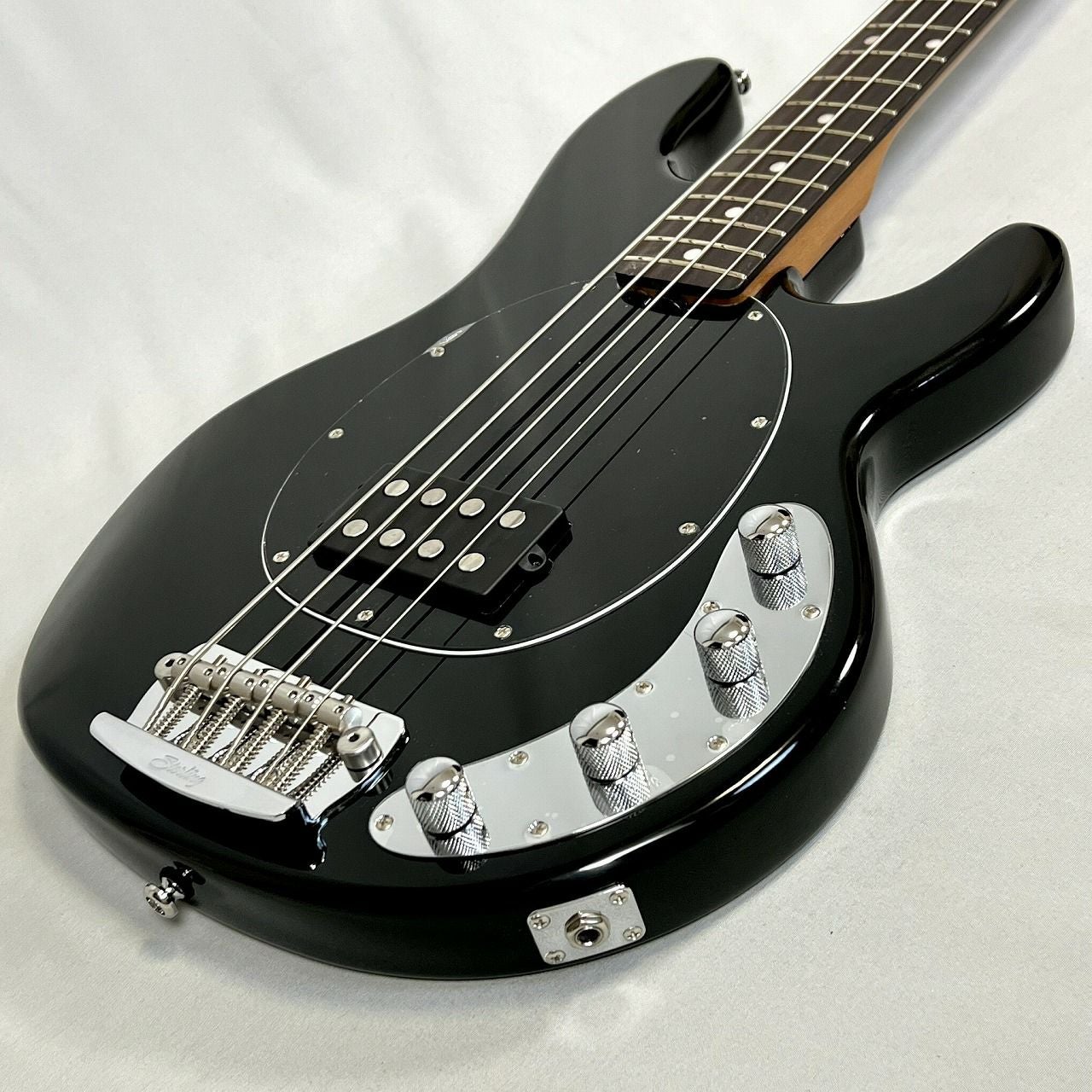 Sterling Ray34 ブラック 4弦エレキベース 楽天市場】Sterling by MUSIC MAN ベースギター エレキベース STINGRAY