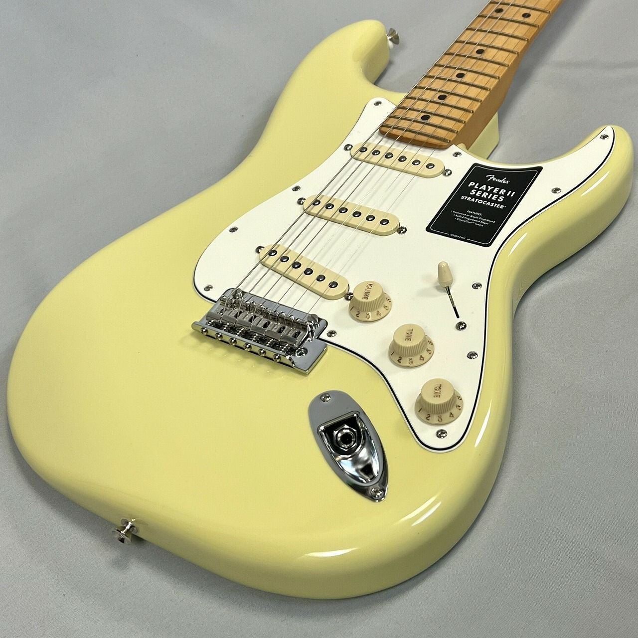 Fender Player II Precision Bass® Hialeah Yellow Maple