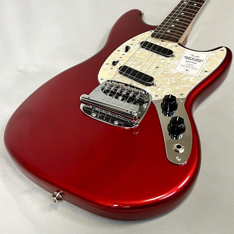 Fender Made in Japan Traditional 70s Mustang®, Rosewood
