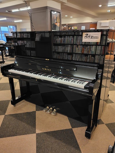 USED】YAMAHAアップライトピアノU3Fお電話でもお気軽にお問い合わせ 