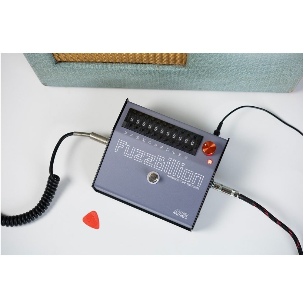 TEACHING MACHINESFuzzBillion | JEUGIA